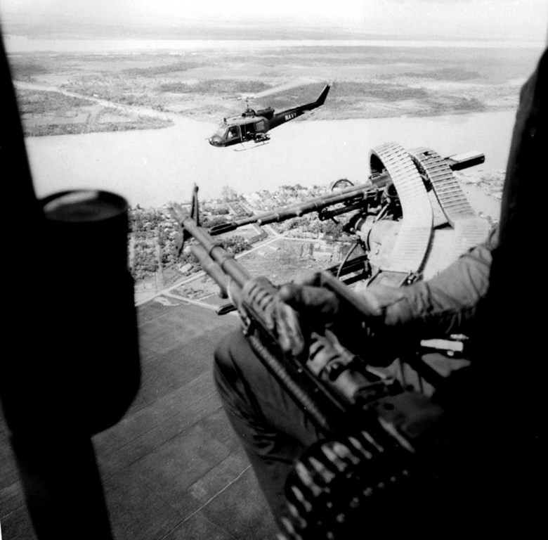 1966-08_HH-1Ks_from_HAL-3_over_Vietnam_1967