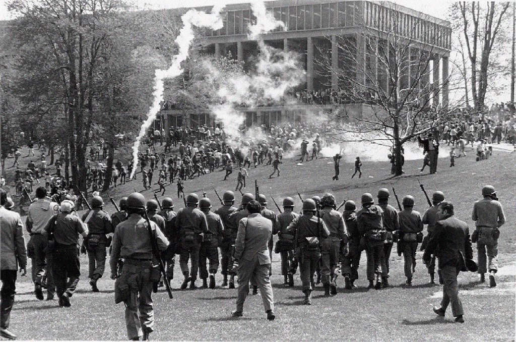 1970-05-04_Kent-State-shootings-04