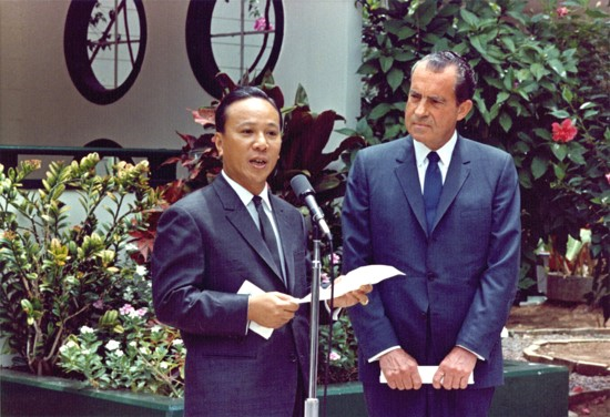 President Richard Nixon and South Vietnam&#39;s President Nguyen Van Thieu Making a Joint Statement at M