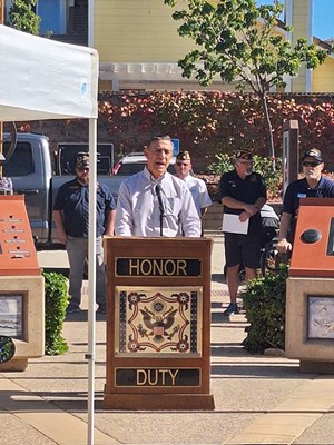 VWC staff joined members of VFW Post 7907 for a Veterans Day Ceremony at Veterans Park in Poway, CA.
