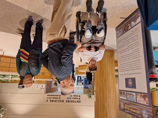 VWC's Henry Polczer speaks with a Vietnam veteran.