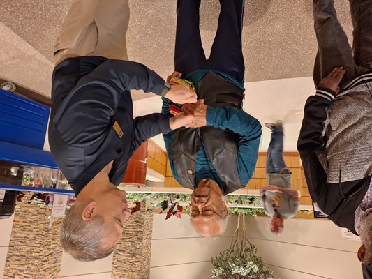 VWC's Henry Polczer thanks a Vietnam veteran.