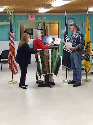 Honorary Partner ceremony for FL VVA Chapter 1088 by the FL Amelia Island Chapter NSDAR.