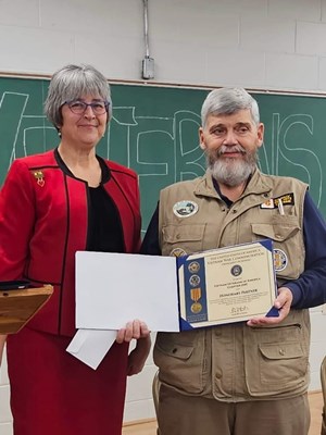 Honorary Partner ceremony for IN VVA Chapter 295 by the IN Caroline Scott Harrison Chapter NSDAR.