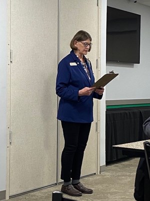 Honorary Partner ceremony for KS VVA Chapter 912 by the General Edward Hand Chapter NSDAR.