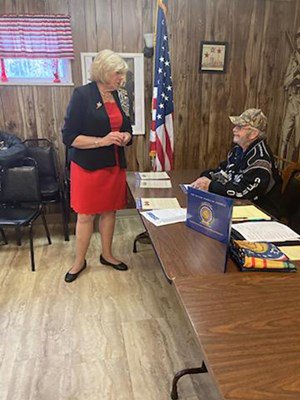 Ceremony for MI VVA Chapter 1047 by the Michilimacinac Chapter, NSDAR