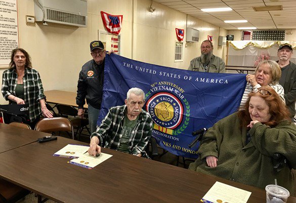 Ceremony for MI VVA Chapter 583 by the River Aux Sables Chapter, NSDAR