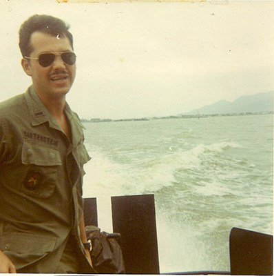 MP_LT_on_458th_PBR_in_Qui_Nhon_harbor