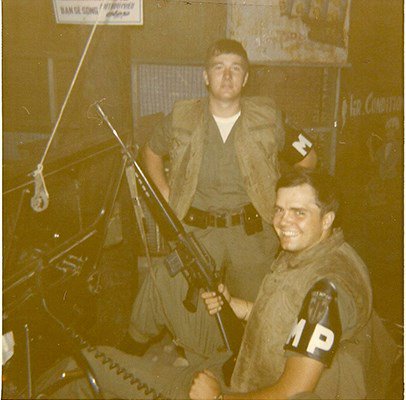 MPs_on_patrol_in_Qui_Nhon_during_heightend_threatcon