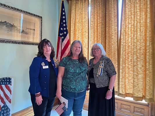 Honorary Partner ceremony for NY VVA Chapter 85 by the NY Oneonta and Otsego Chapters, NSDAR.