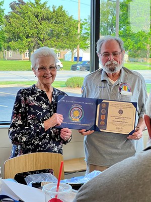 Ceremony for OH VVA Chapter 1095 by the Delaware City Chapter NSDAR