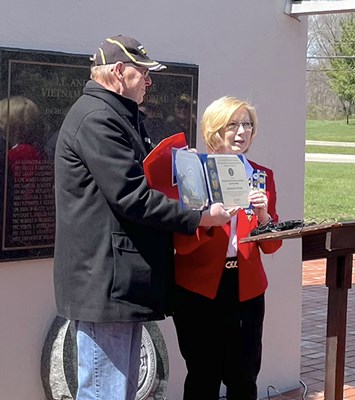 Ceremony for OH VVA Chapter 649 by the Hopewell Chapter NSDAR.