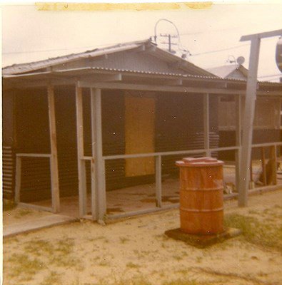 Officers_hooch,_127th_MP_Company_Qui_Nhon_Airfield
