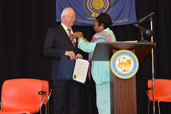 Sheila Jackson Lee and Robert Sholly
