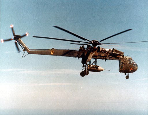 Sikorsky_Skycrane_carrying_parachute_bomb_c