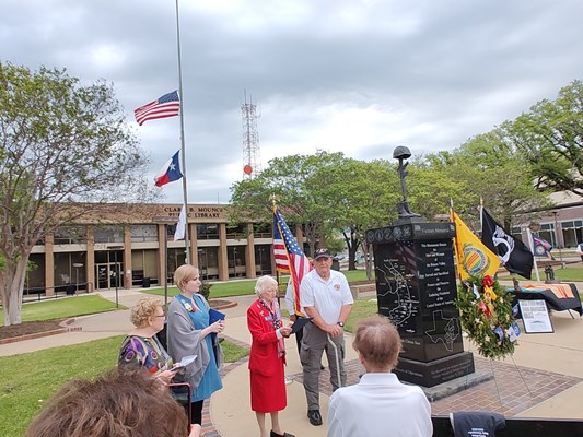 Honorary Partner ceremony for TX VVA Chapter 937 by the Willian Scott Chapter NSDAR