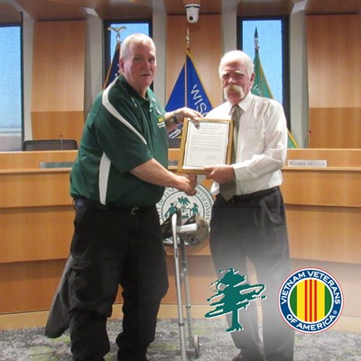 Honorary Partner ceremony for WI VVA Chapter 239 by the WI Janesville Chapter NSDAR. 