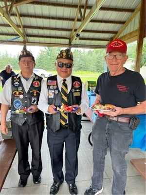 Honorary Partner ceremony for WI VVA Chapter 5 by members of the WI Eau Claire Chapter NSDAR.