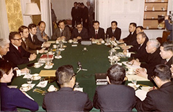 Henry Kissinger and Le Duc