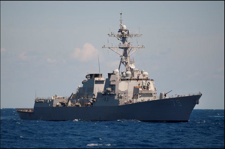 Photo of the destroyer USS Oscar Austin (DDG 79) underway.