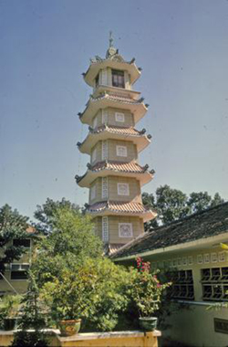 Xa Loi Pagoda
